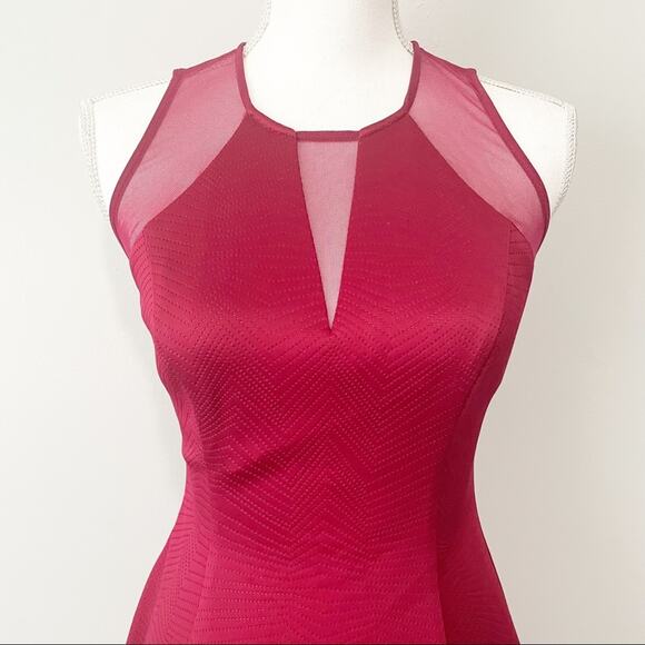 Guess red fit and flare dress mesh sleeveless cut out size 0 - Picture 2 of 9